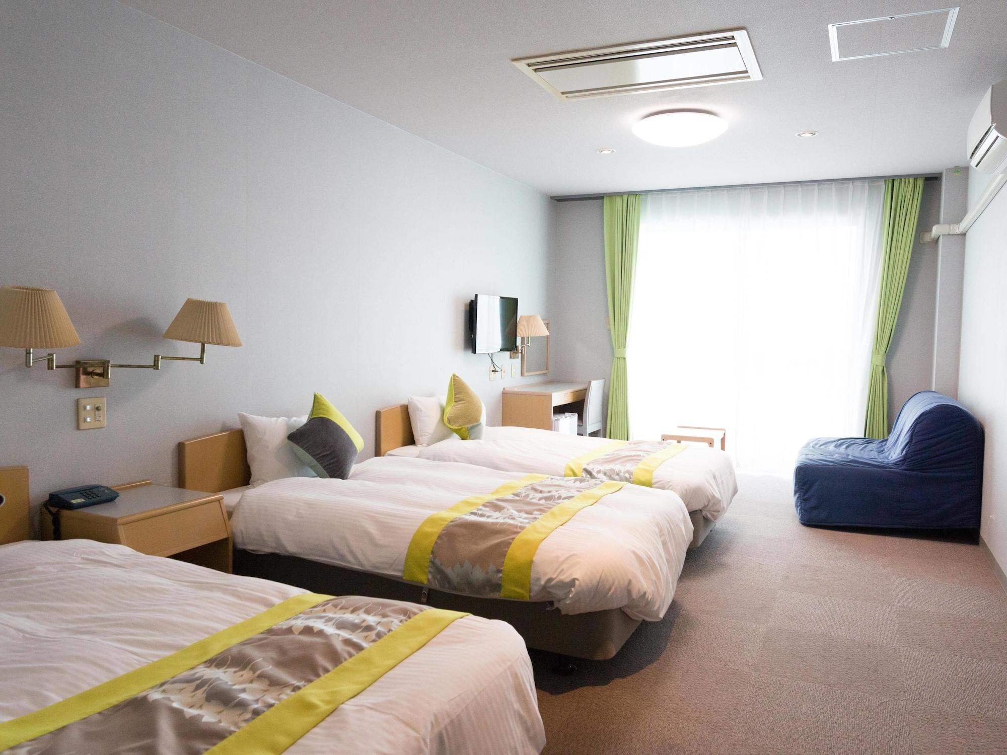 Hotel Caretta Tatsugo Bagian luar foto