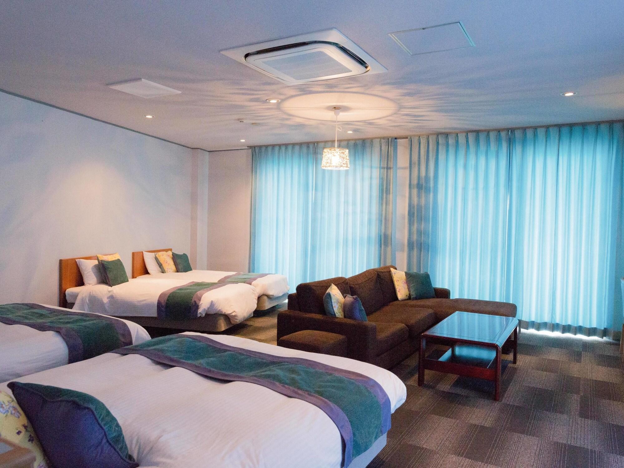 Hotel Caretta Tatsugo Bagian luar foto